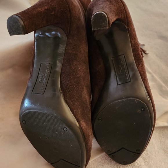 AK ANNE KLEIN iFLEX "Caroline" Brown Suede Ankle Booties With Tassel Detail, 8M - Picture 5 of 5